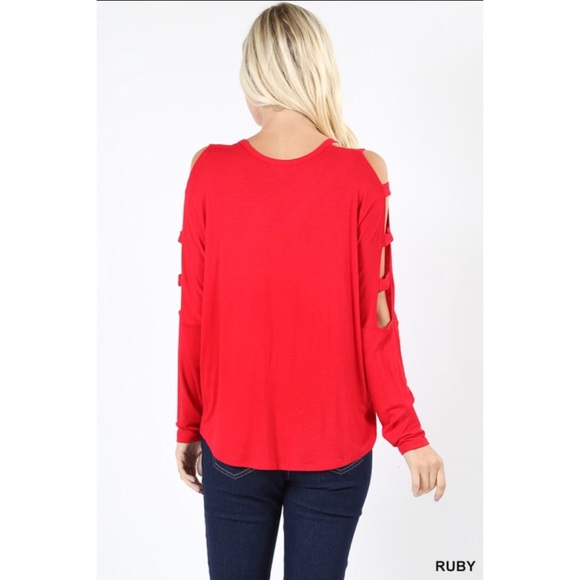 🙌 Zenana Outfitters Cutout shoulders Sky Blue Top - Picture 3 of 7